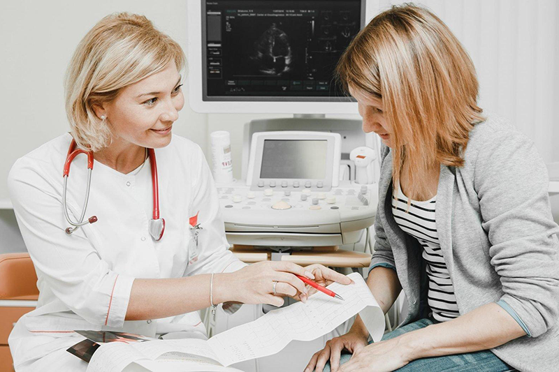 Hospital doctors examine patients so that